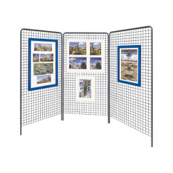 3 grilles d'exposition en acier Procity