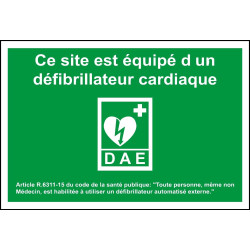 Panneau de secours DAE site équipé d'un défibrillateur cardiaque