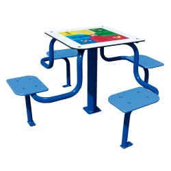 Table de jeux exterieur enfants échecs / petits chevaux