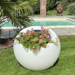 Jardinière lumineuse boule inclinée plastique Delight